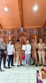 NGLEGI KALURAHAN PERTAMA YANG MENSERTIFIKATKAN TANAH ATAS NAMA KALURAHAN NGLEGI